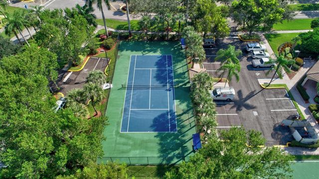 5133 Heron Place, Coconut Creek, FL 33073