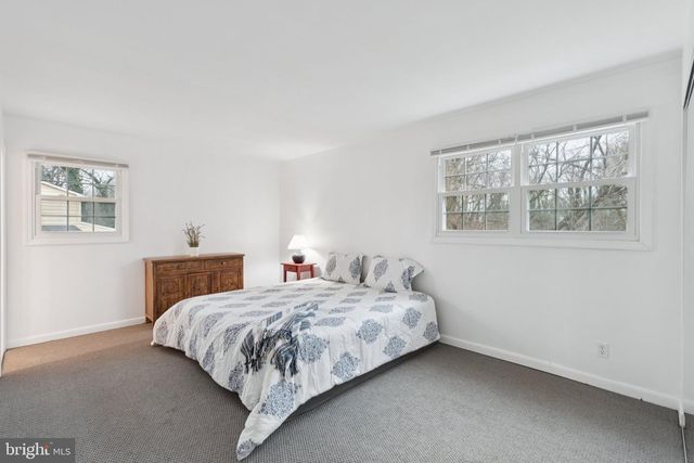 105 COUNTRY CLUB PL, Cherry Hill, NJ 08003