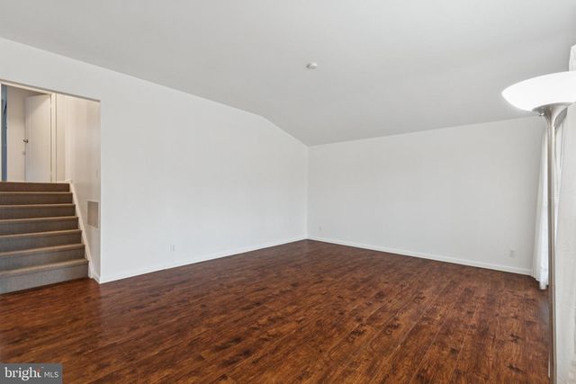 105 COUNTRY CLUB PL, Cherry Hill, NJ 08003