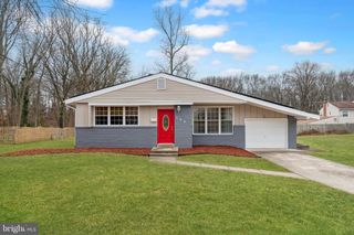 105 COUNTRY CLUB PL, Cherry Hill, NJ 08003