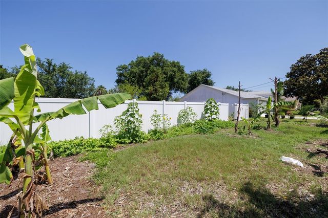 6 FAIRHILL LANE, Palm Coast, FL 32137