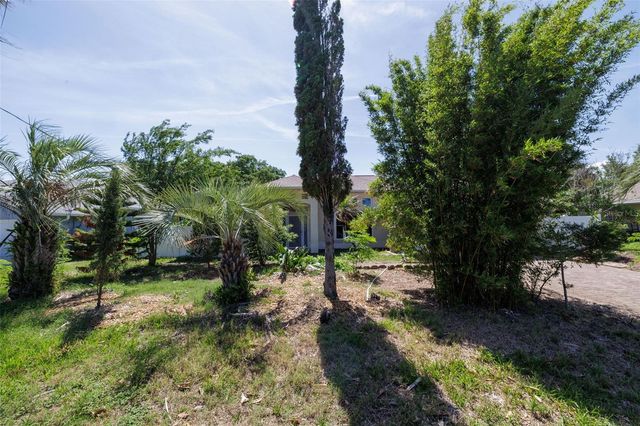 6 FAIRHILL LANE, Palm Coast, FL 32137