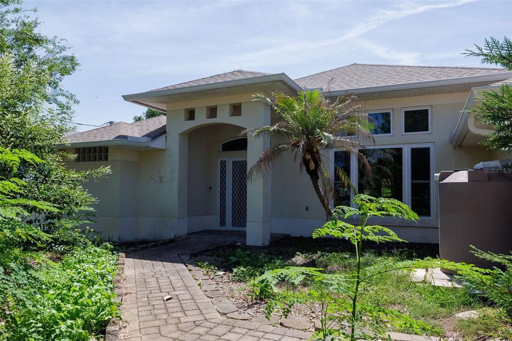 6 FAIRHILL LANE, Palm Coast, FL 32137