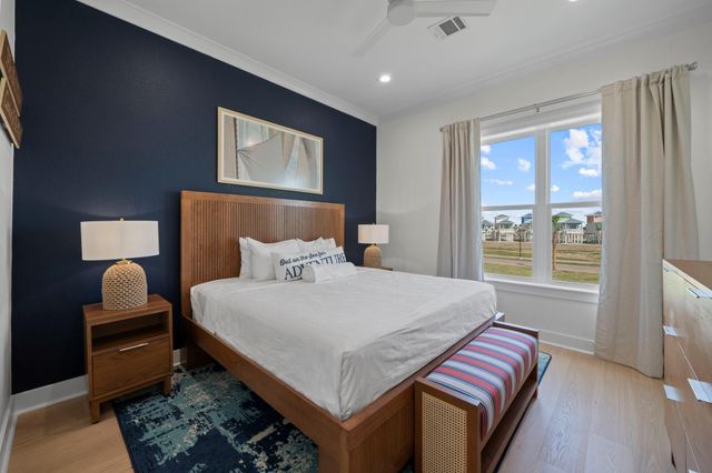 805 Flip Flop Way, Crystal Beach, TX 77650