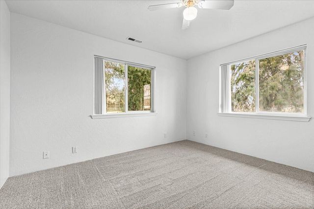 4127 Fern Valley Road, Phoenix, OR 97535