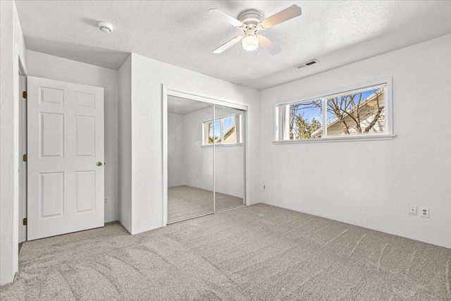 4127 Fern Valley Road, Phoenix, OR 97535