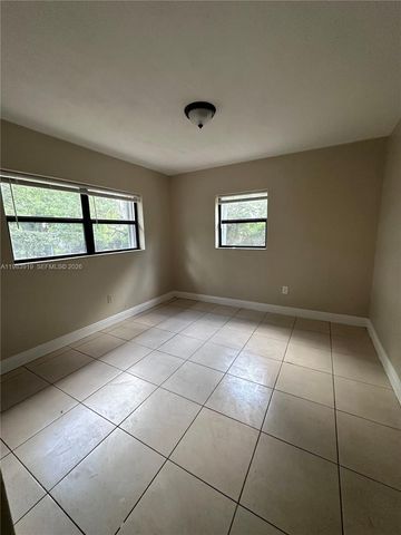 320 NW 33rd Ave, Lauderhill, FL 33311