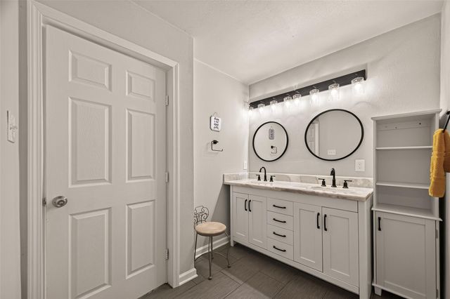 3201 Binz Street, Houston, TX 77004