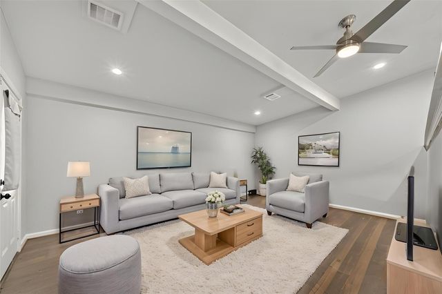3201 Binz Street, Houston, TX 77004