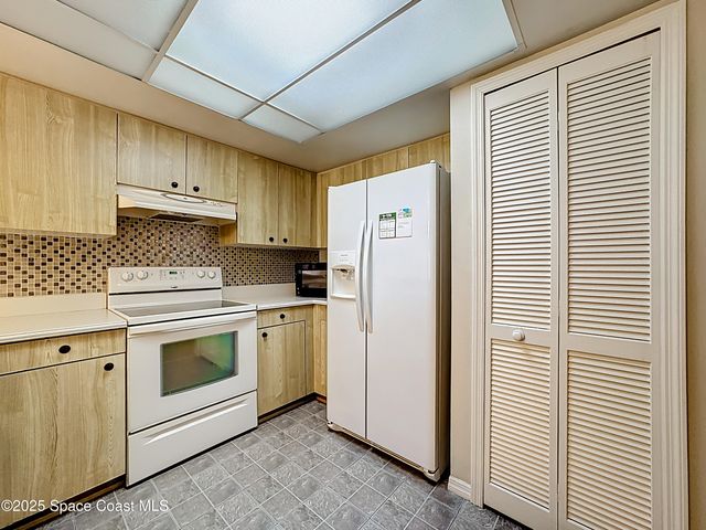 3033 Dunhill Drive, Cocoa, FL 32926