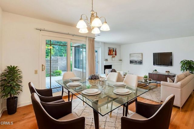 945 McHugh Court, Ventura, CA 93003