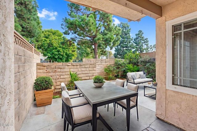 945 McHugh Court, Ventura, CA 93003