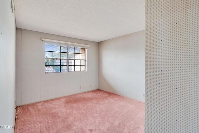 945 McHugh Court, Ventura, CA 93003