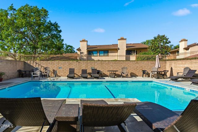 945 McHugh Court, Ventura, CA 93003