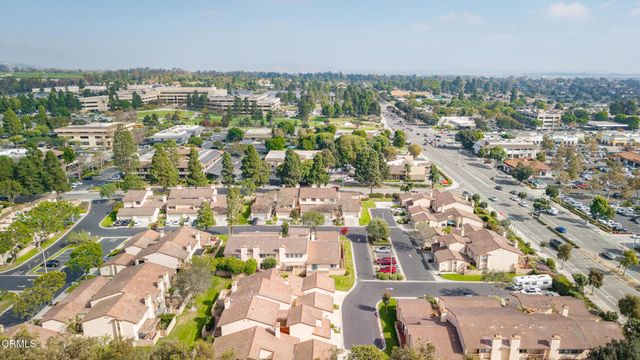 945 McHugh Court, Ventura, CA 93003