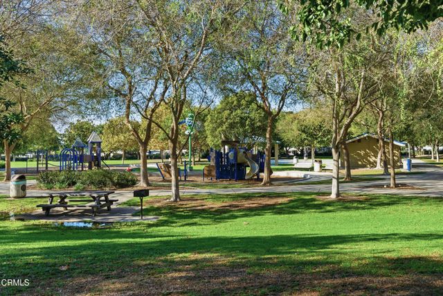 945 McHugh Court, Ventura, CA 93003