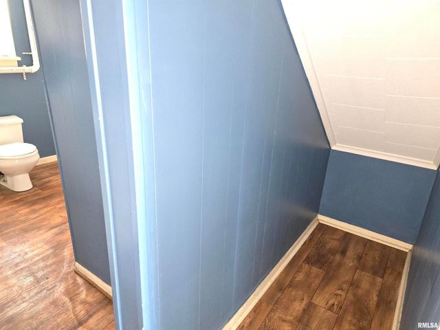 1201 E Noleman Street, Centralia, IL 62801