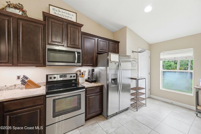 4055 Palm Avenue, Mims, FL 32754