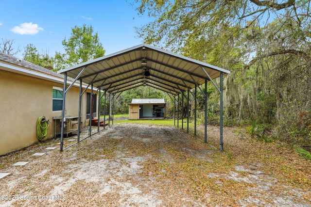 4055 Palm Avenue, Mims, FL 32754