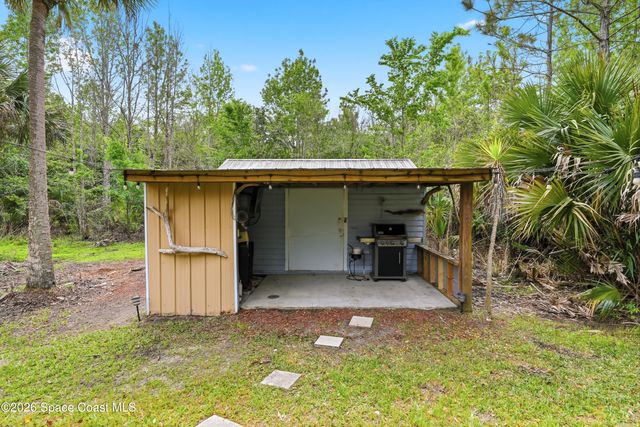 4055 Palm Avenue, Mims, FL 32754