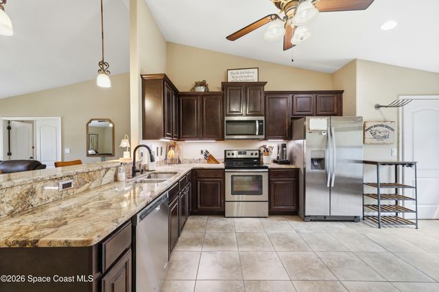 4055 Palm Avenue, Mims, FL 32754