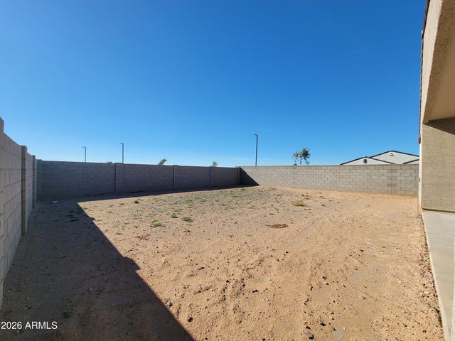 8559 W Saratoga Way, Florence, AZ 85132