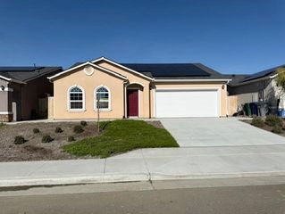 1133 E Orange Street, Avenal, CA 93204