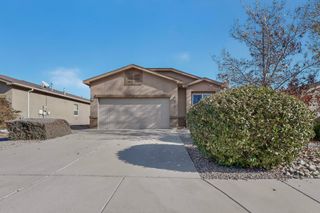 2708 Moonglow Drive NE, Rio Rancho, NM 87144
