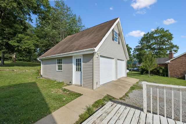 636 Shelley Dr, Mount Juliet, TN 37122