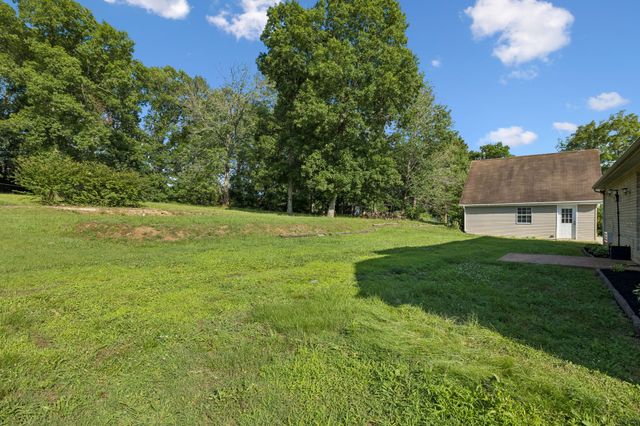 636 Shelley Dr, Mount Juliet, TN 37122