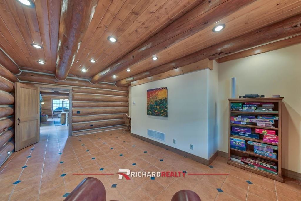 1727 Hwy 14 E, Shell, WY 82441 photo 16