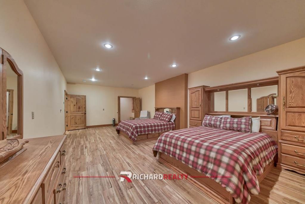 1727 Hwy 14 E, Shell, WY 82441 photo 37