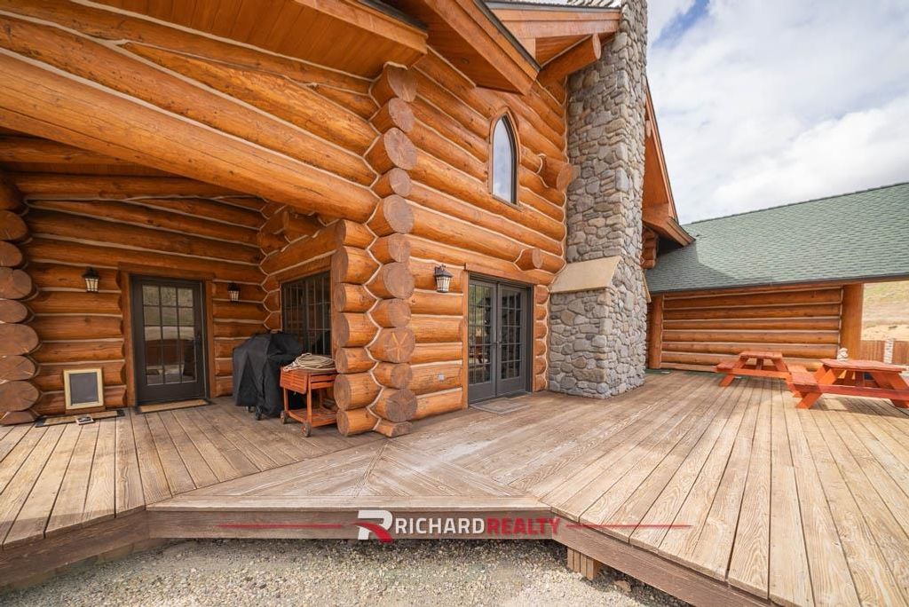 1727 Hwy 14 E, Shell, WY 82441 photo 5