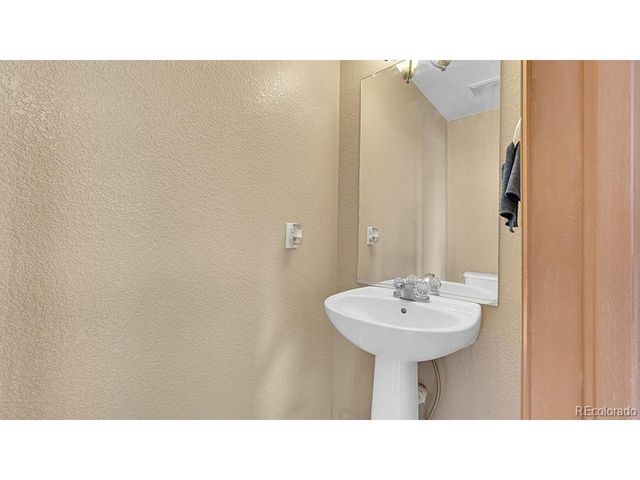 5556 Flanders Way, Denver, CO 80249