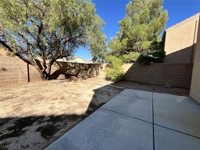 9174 Mackanos Avenue, Las Vegas, NV 89148