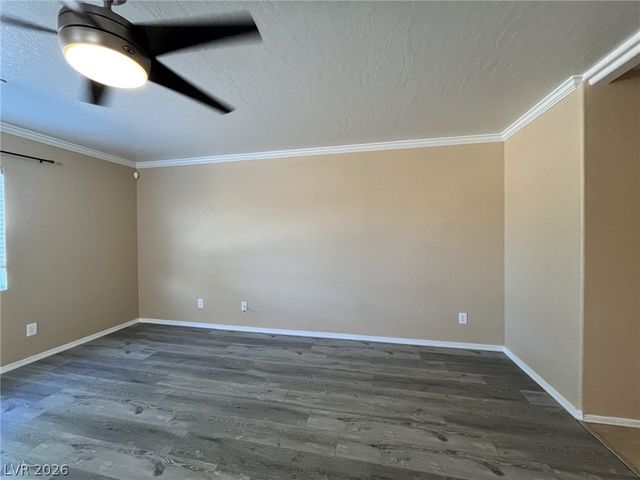 9174 Mackanos Avenue, Las Vegas, NV 89148