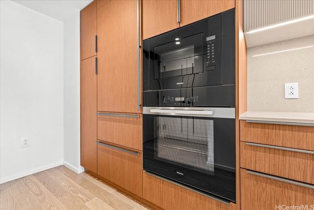 333 Ward Avenue 2005, Honolulu, HI 96814