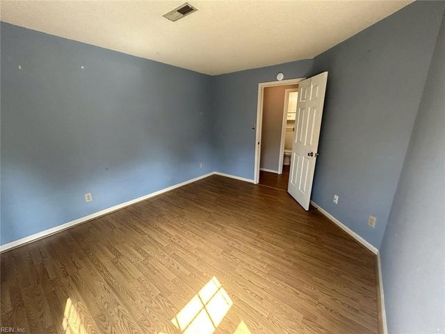 110 Stratford Dr Apt F, Williamsburg, VA 23185
