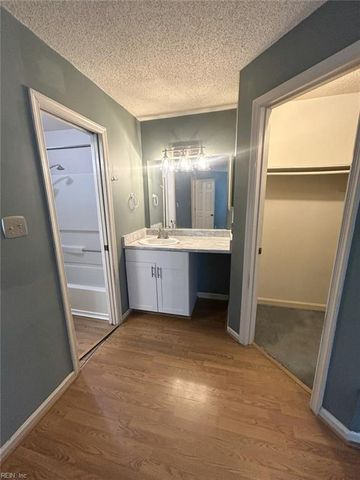 110 Stratford Dr Apt F, Williamsburg, VA 23185