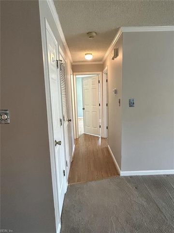 110 Stratford Dr Apt F, Williamsburg, VA 23185