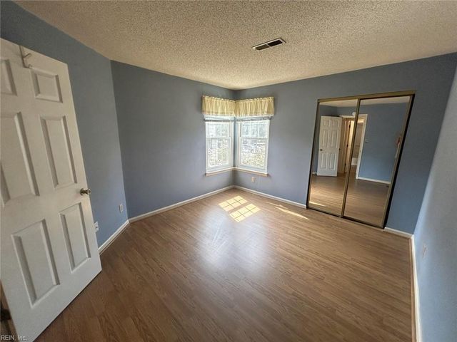 110 Stratford Dr Apt F, Williamsburg, VA 23185