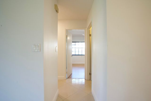 8989 W Sunrise Boulevard, Plantation, FL 33322