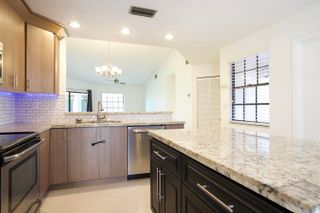 8989 W Sunrise Boulevard, Plantation, FL 33322