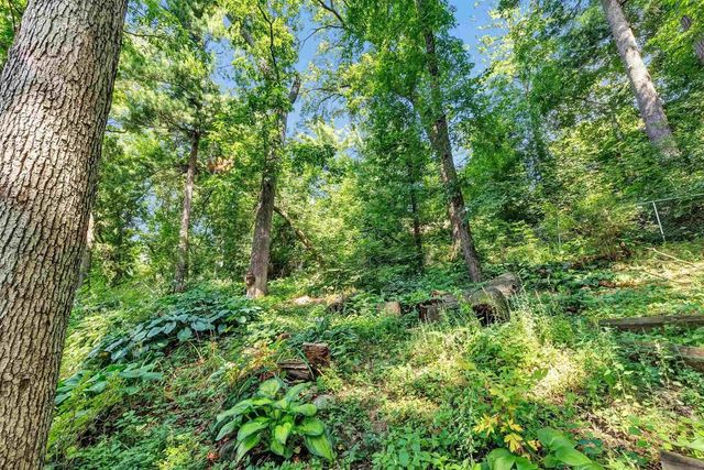 1014 LAVERNE DRIVE, Green Bay, WI 54311