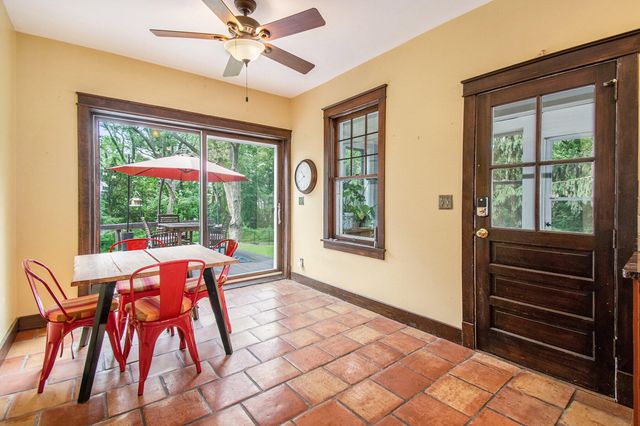 808 Waverly Road, Chesterton, IN 46304