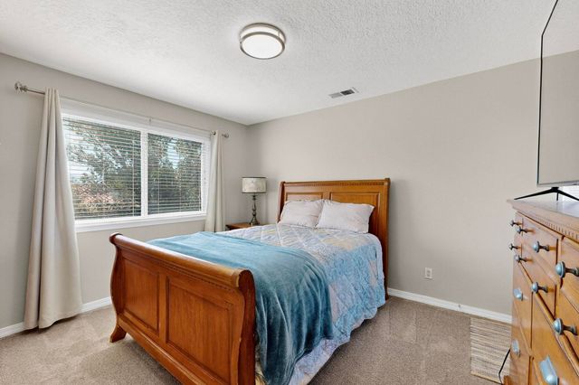 3546 Newcastle Drive SE, Rio Rancho, NM 87124