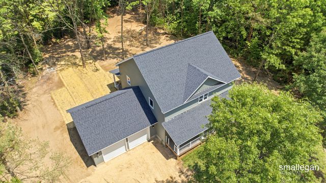 12905 Bowen Lake Drive, Gowen, MI 49326
