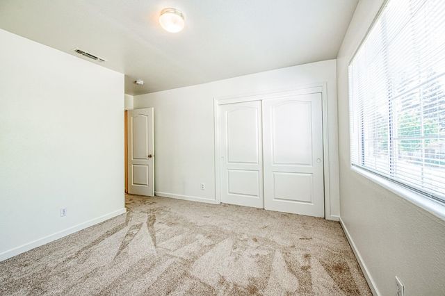 514 E Coral Pointe, Fresno, CA 93730