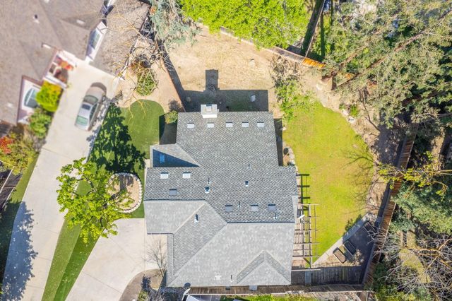 514 E Coral Pointe, Fresno, CA 93730