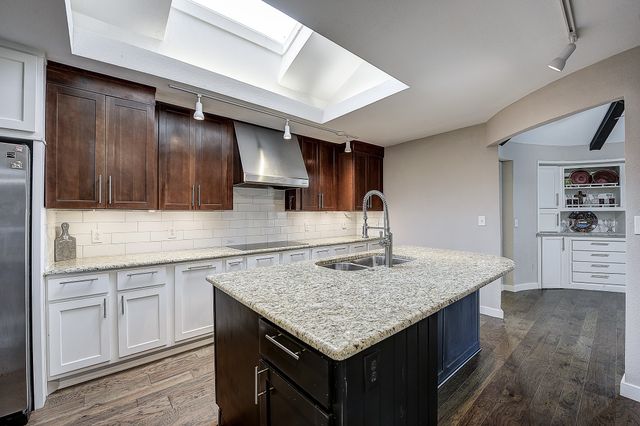 2225 Stone Creek Drive, Plano, TX 75075